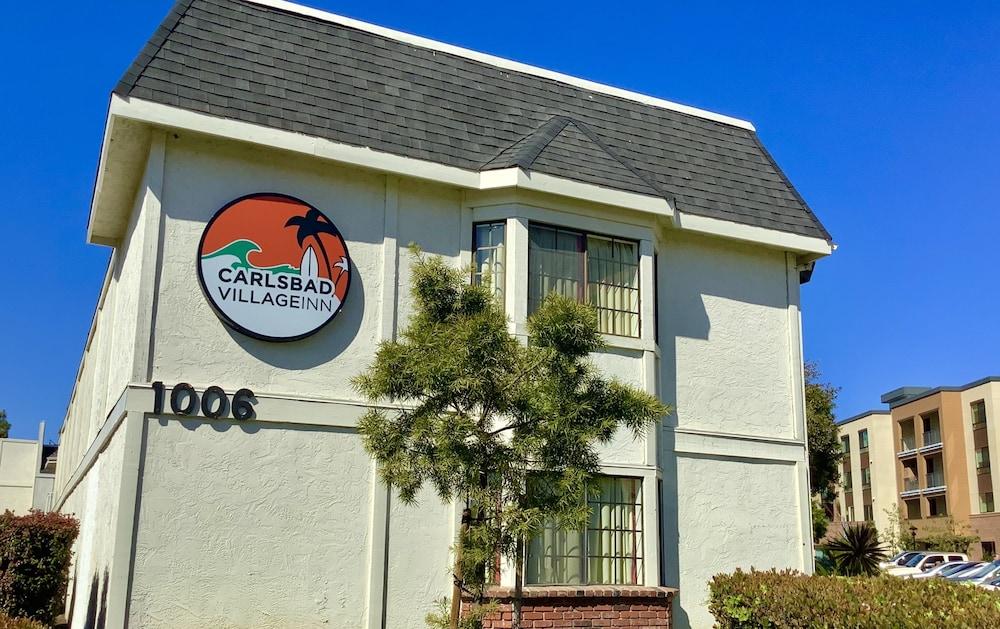 Hotel 6-carlsbad, Ca - Village 2*